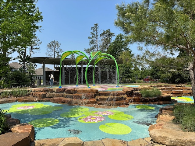 14924 Scarlet Branch Dr, Conroe, TX 77302 - view of property's community