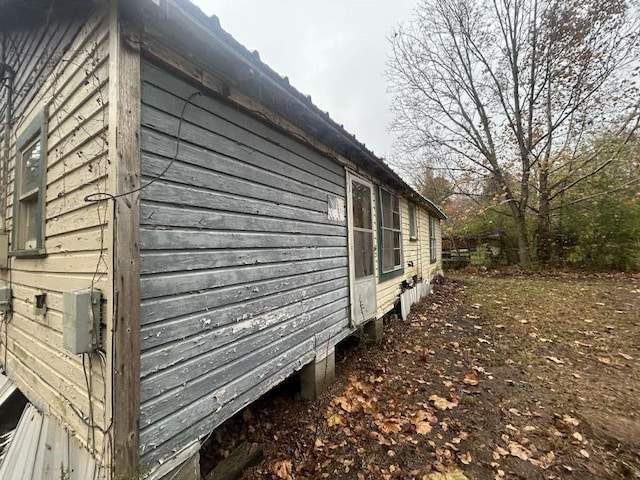 view of side of home