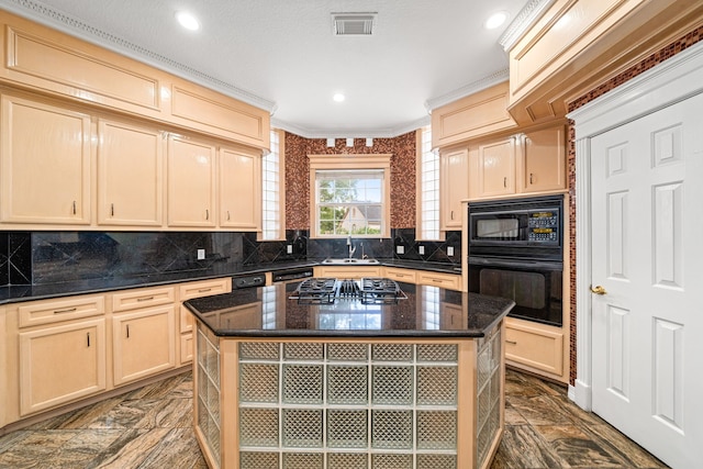 1002 Island Vw, League City, TX 77565 - kitchen featuring crown molding, black appliances, a kitchen island, visible vents, and recessed lighting
