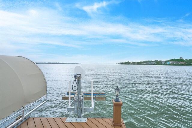 102 Capetown Slip, Conroe, TX 77356 - dock area featuring a water view