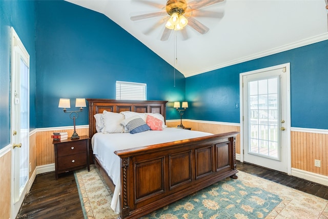 4025 6th St, Galveston, TX 77554 - bedroom featuring lofted ceiling, wood finished floors, and a wainscoted wall