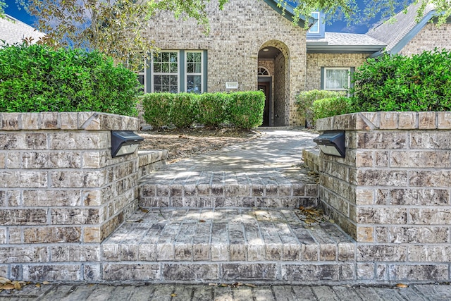 view of front of property with brick siding