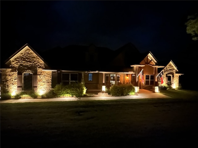 62 Hunters Creek Dr, Huntsville, TX 77340 - craftsman house with stone siding