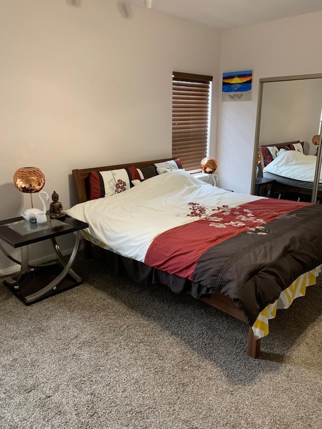 bedroom with carpet