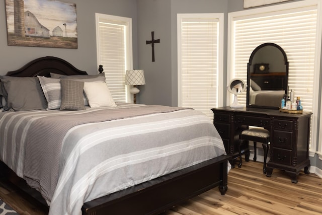 1867 Fm 2423, Grapeland, TX 75844 - bedroom featuring light wood finished floors