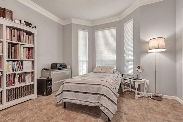 6919 S Gold River Cir, Missouri City, TX 77459 - bedroom with baseboards and ornamental molding