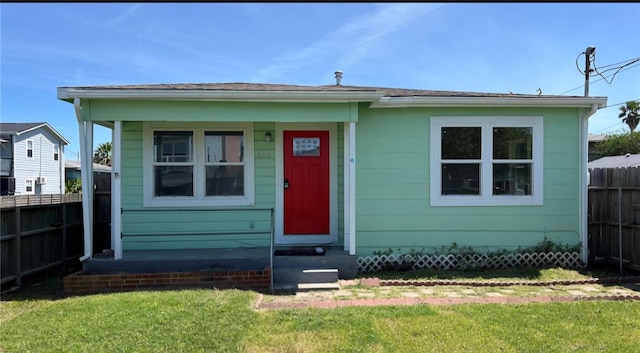 bungalow-style house featuring entry steps