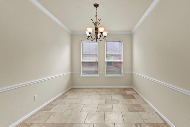 2830 Meadowbrook Ln, Rosenberg, TX 77471 - unfurnished room with baseboards, a chandelier, and crown molding