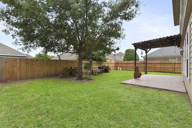 2830 Meadowbrook Ln, Rosenberg, TX 77471 - view of yard featuring a patio area and a fenced backyard