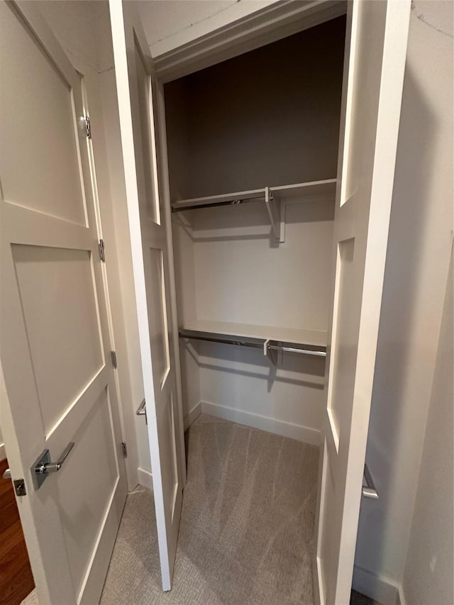 2409 Webster St, Houston, TX 77003 - view of closet