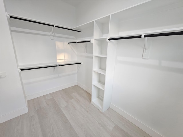 8131 Woodward St, Houston, TX 77051 - spacious closet featuring light wood-style floors
