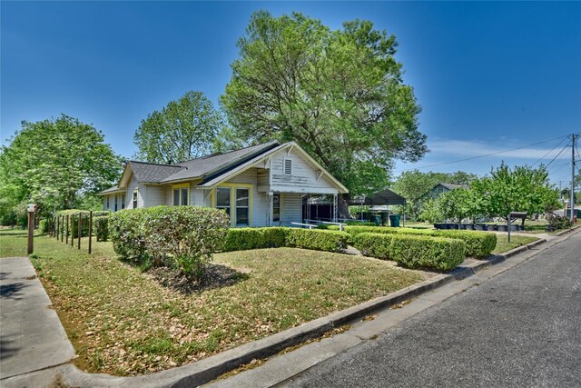 146 S Reynolds St, La Grange, TX 78945 - photo 17