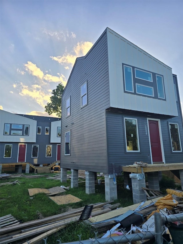 3206 Retta St, Houston, TX 77026 - view of front of house