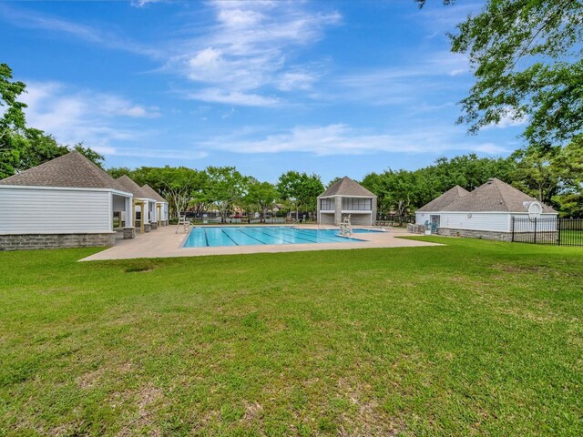 2806 Village Dl, Houston, TX 77059 - view of pool with a patio