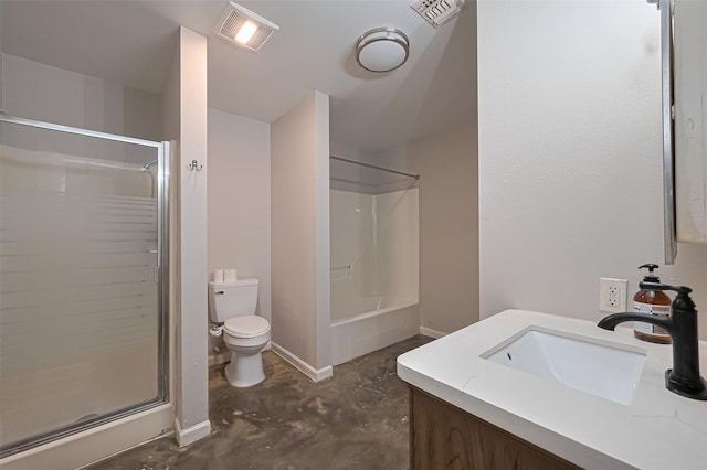 full bathroom featuring visible vents, toilet, a shower, and a sink