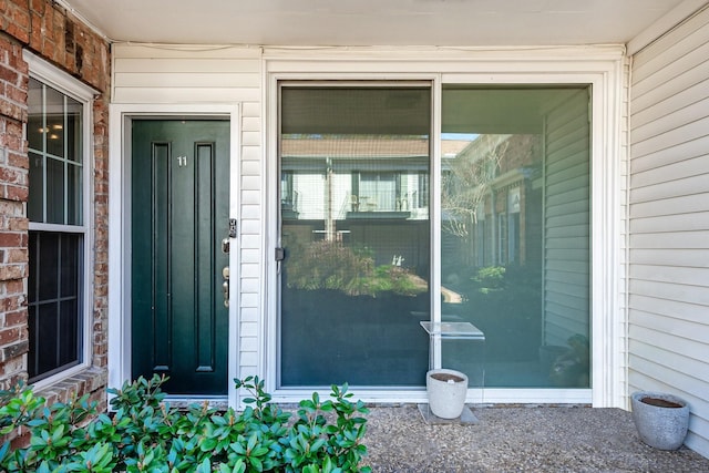 view of property entrance