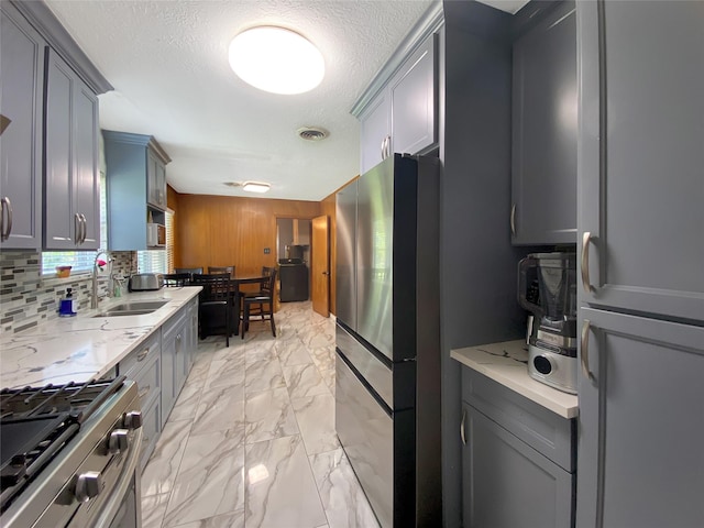 203 Pine St, Dayton, TX 77535 - photo 8