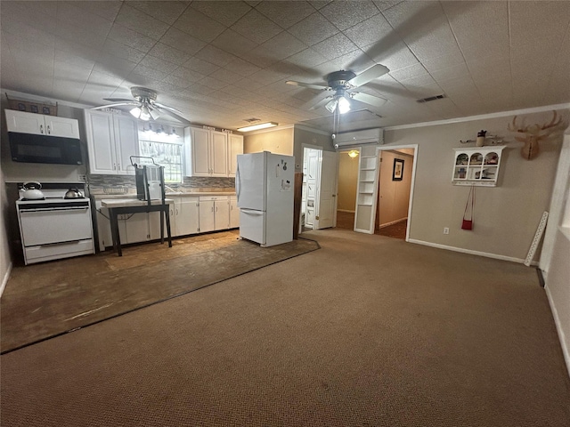 381 Lakeshore Dr, Cleveland, TX 77327 - kitchen featuring white cabinets, visible vents, white appliances, ceiling fan, and crown molding