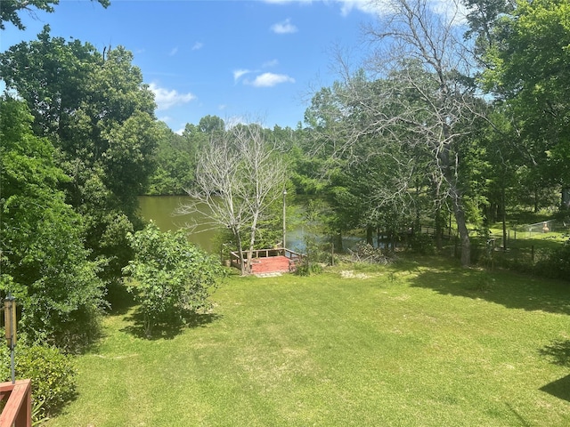 381 Lakeshore Dr, Cleveland, TX 77327 - view of yard featuring a water view