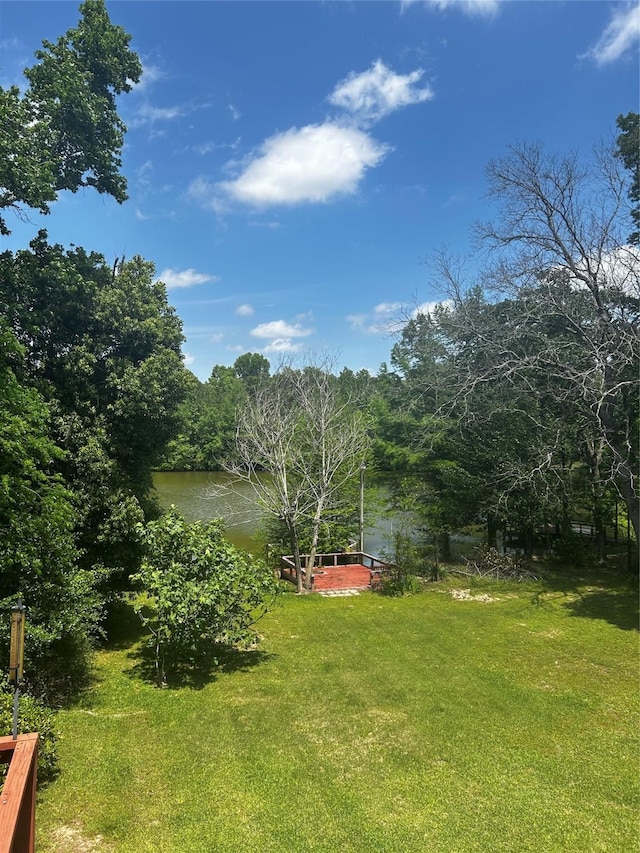 381 Lakeshore Dr, Cleveland, TX 77327 - view of yard featuring a water view