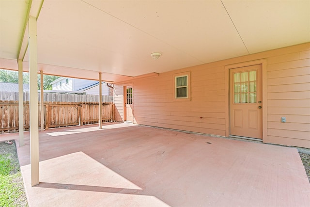 4206 Willow Hill Dr, Seabrook, TX 77586 - view of patio with fence