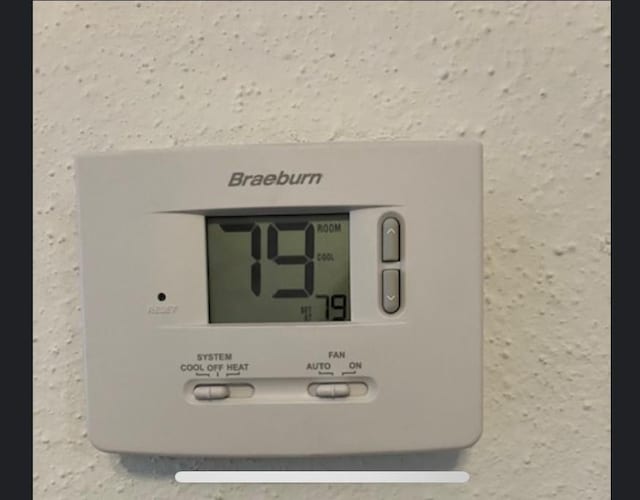 2800 Jeanetta St Unit 2104, Houston, TX 77063 - view of room details