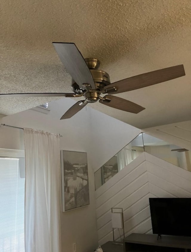2800 Jeanetta St Unit 2104, Houston, TX 77063 - details featuring a textured ceiling and ceiling fan
