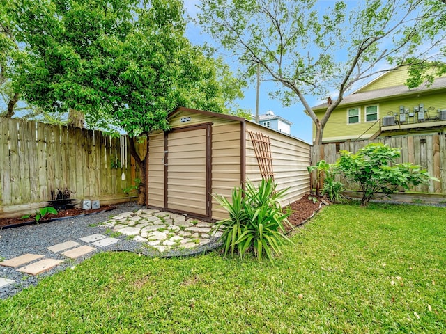 1002 Staples Ave, Seabrook, TX 77586 - view of shed