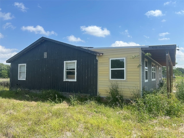 view of property exterior