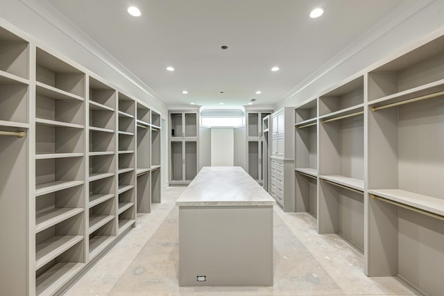 5517 Sturbridge Dr, Houston, TX 77056 - view of spacious closet
