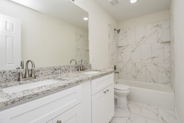 full bathroom featuring visible vents, a sink, recessed lighting, and toilet