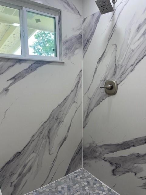 11411 Meadow Joy Dr, Houston, TX 77089 - details with a marble finish shower