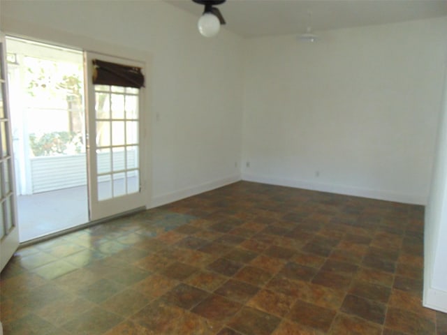 4620 Oak Ridge St, Houston, TX 77009 - empty room featuring baseboards