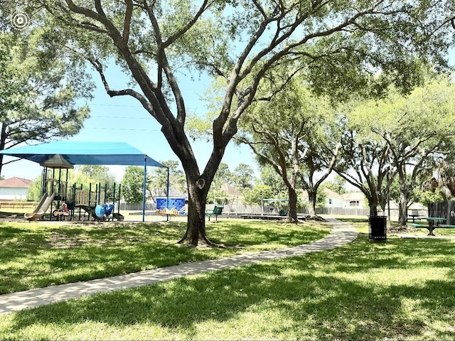 17402 Eastwood Cir, Houston, TX 77095 - view of property's community