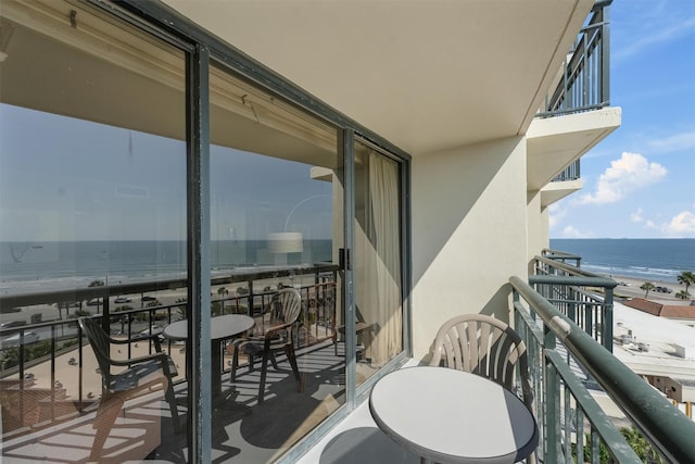 5220 Seawall Blvd Unit 738D, Galveston, TX 77551 - balcony featuring a beach view and a water view