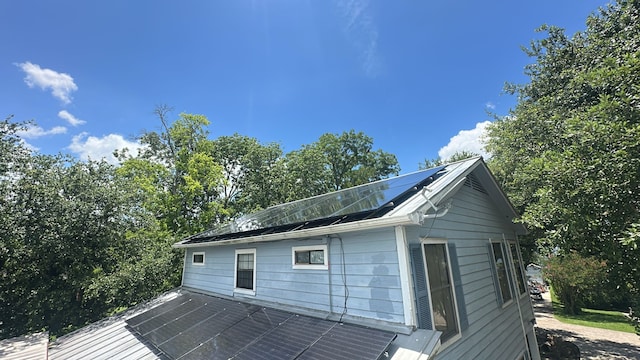 13365 Hawthorne Dr, Willis, TX 77318 - view of side of property featuring solar panels