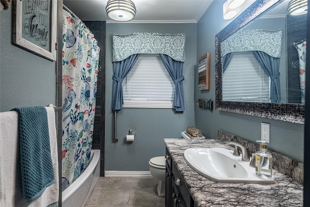 120 Sugar Ln, Lufkin, TX 75904 - bathroom featuring shower / bath combo, vanity, baseboards, toilet, and ornamental molding
