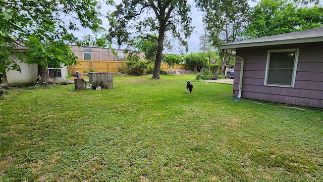 9341 Rosstown Way, Houston, TX 77080 - view of yard