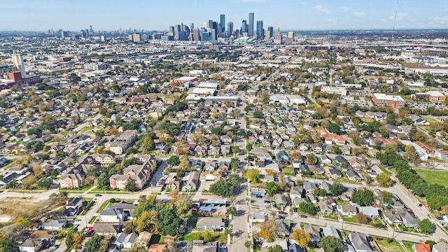 bird's eye view featuring a city view