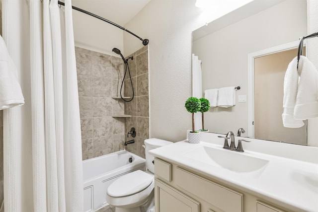 3754 Paladera Place Ct, Spring, TX 77386 - full bathroom with toilet, vanity, and shower / bathtub combination with curtain