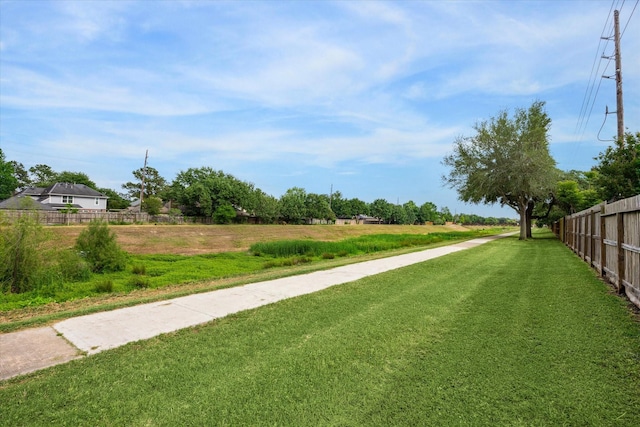 1807 Emerald Green Dr, Houston, TX 77094 - view of yard