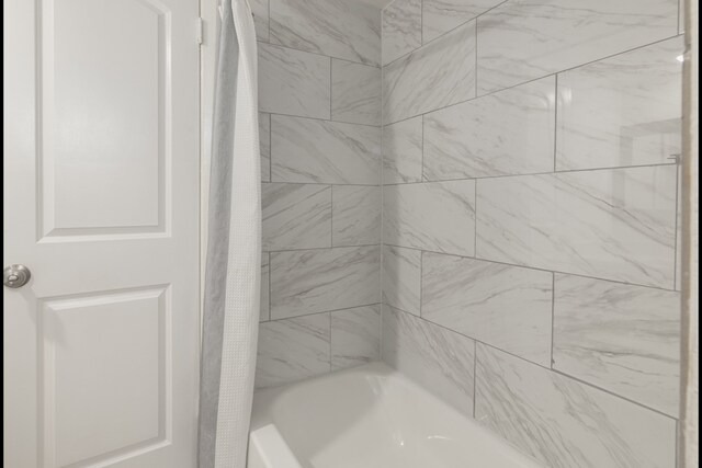 4206 Oak Shadows Dr, Houston, TX 77091 - full bathroom with shower / tub combo
