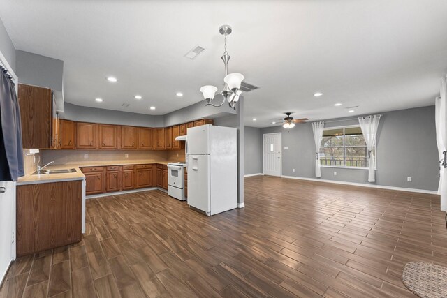 10 Hillcrest St, Point Blank, TX 77364 - kitchen featuring visible vents, white appliances, a sink, and recessed lighting