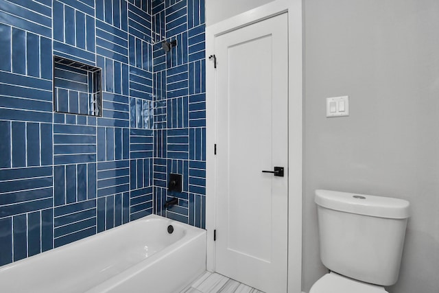 6817 Peerless St, Houston, TX 77021 - full bathroom with toilet and  shower combination