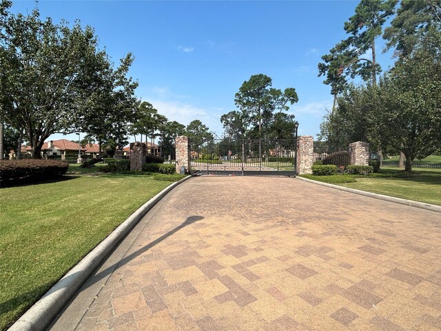 16019 Bridges Fairway Ln, Houston, TX 77068