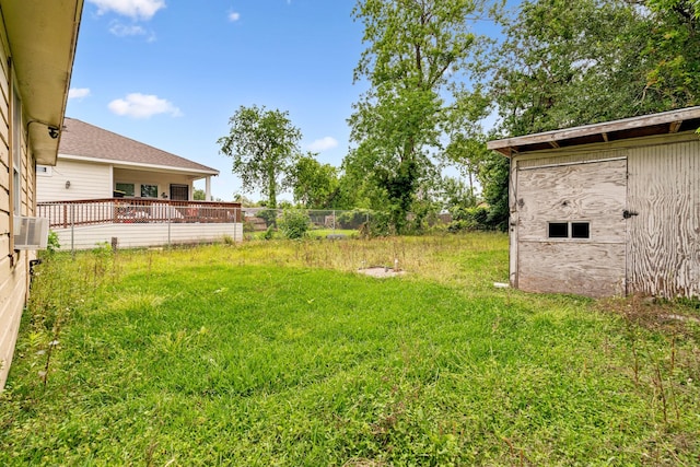 view of yard with cooling unit