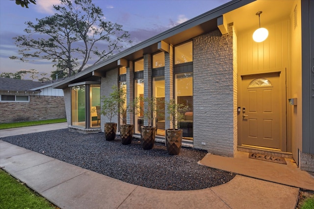 10134 Eddystone Dr, Houston, TX 77043 - view of exterior entry with brick siding