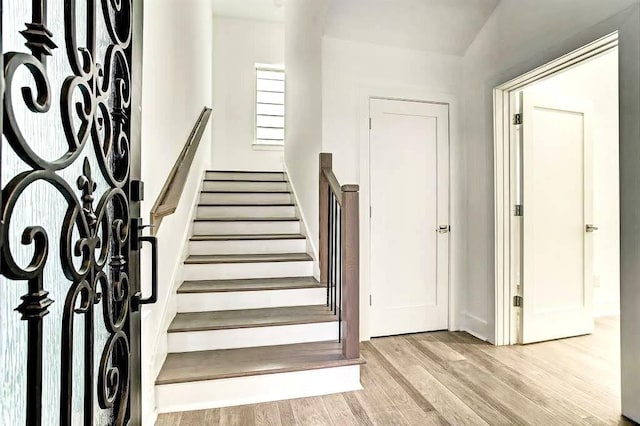 1217 Edwards St, Houston, TX 77007 - stairs with wood finished floors