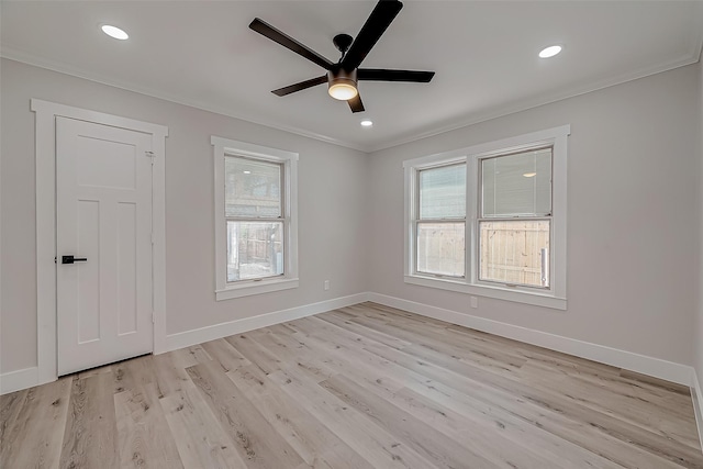 2102 Banks St, Houston, TX 77098 - unfurnished room with recessed lighting, a ceiling fan, crown molding, baseboards, and light wood-style flooring