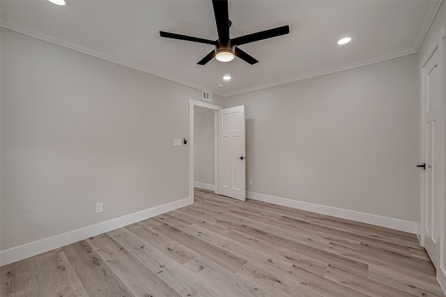 2102 Banks St, Houston, TX 77098 - spare room featuring a ceiling fan, recessed lighting, and crown molding